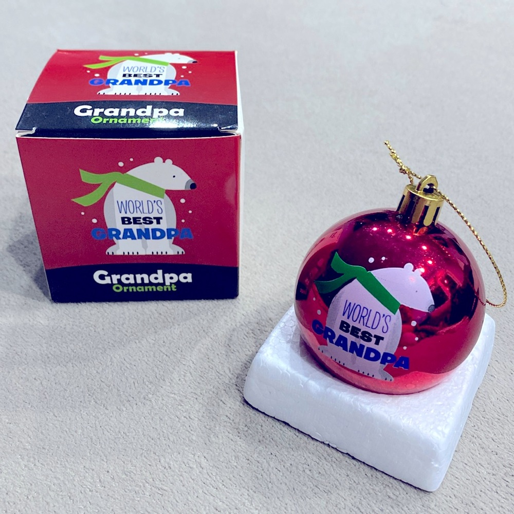NIB World's Best Grandpa Ornament Christmas Holidays Gift Polar Bear Painted !!
